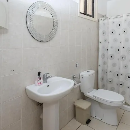 Saint Lazarus Pad Apartment